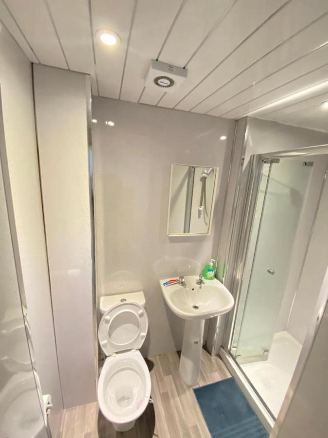 Ibrox Guesthouse グラスゴー エクステリア 写真