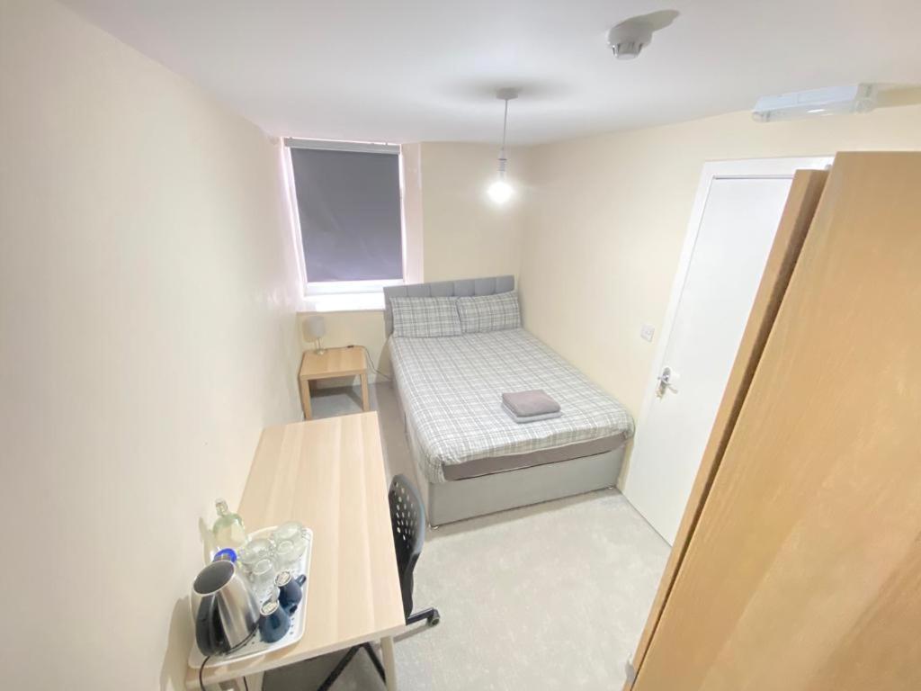 Ibrox Guesthouse グラスゴー エクステリア 写真