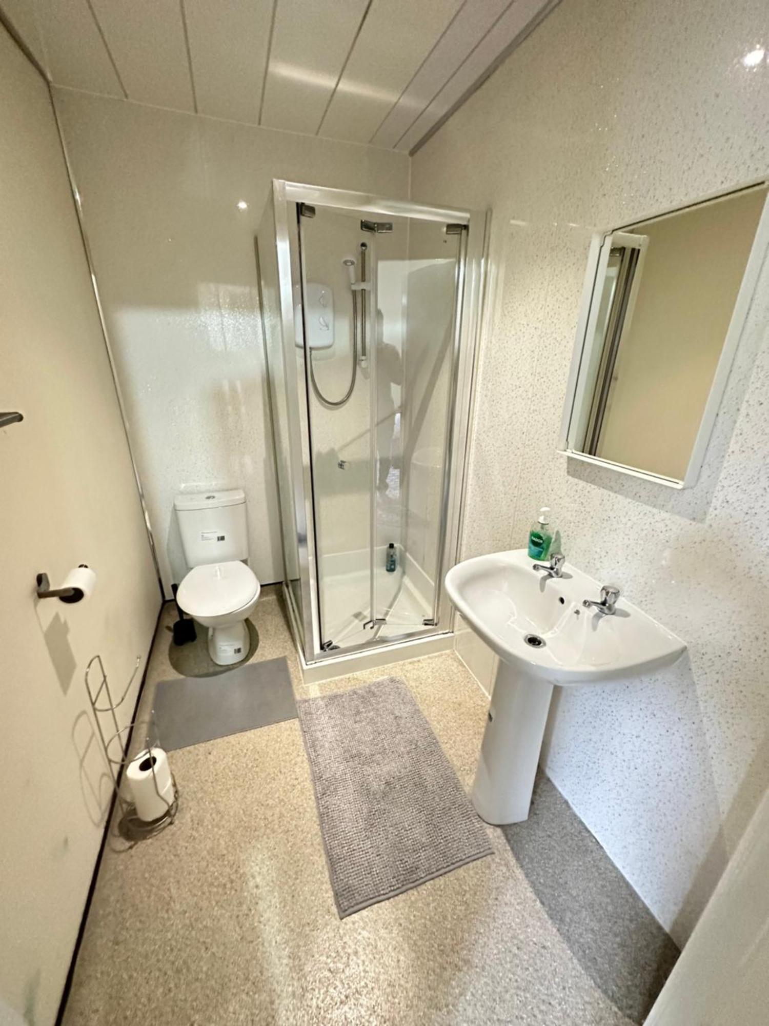 Ibrox Guesthouse グラスゴー エクステリア 写真