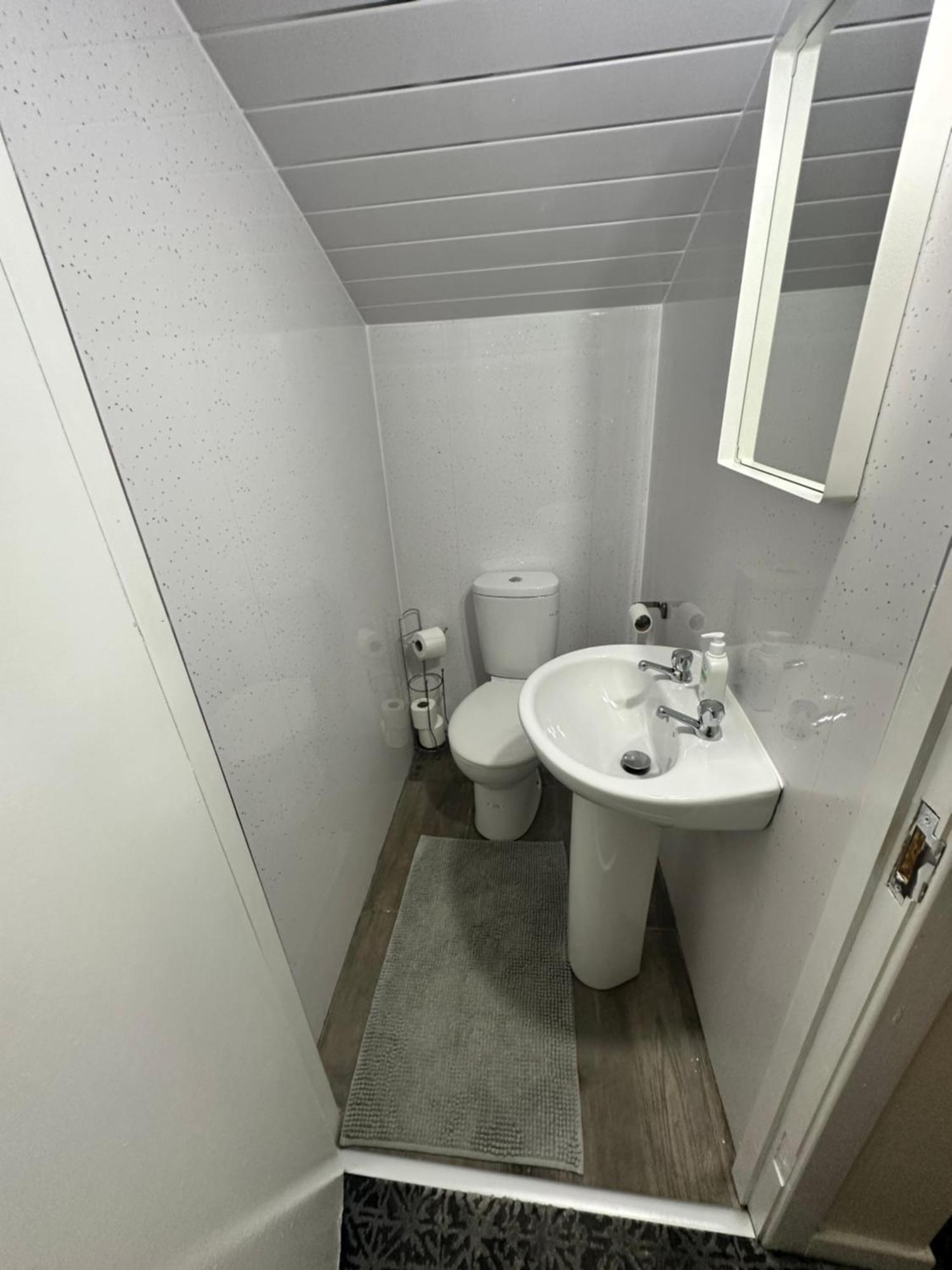 Ibrox Guesthouse グラスゴー エクステリア 写真